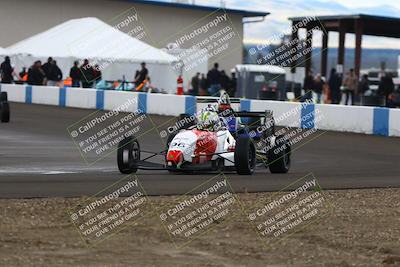 media/Nov-16-2025-CalClub SCCA (Sun) [[2975c16dfc]]/Group 5/Turn 1/